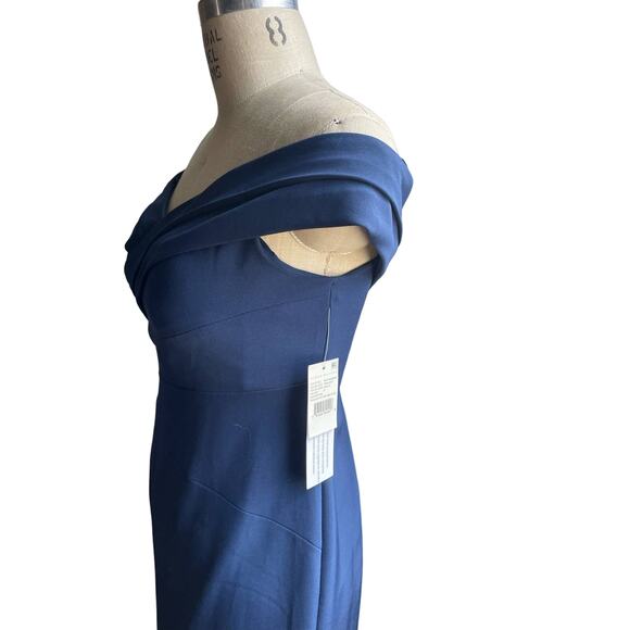 NWT Aidan Mattox Off-the-Shoulder Pleated Crepe Gown Twilight Navy Size 6 - Picture 6 of 12